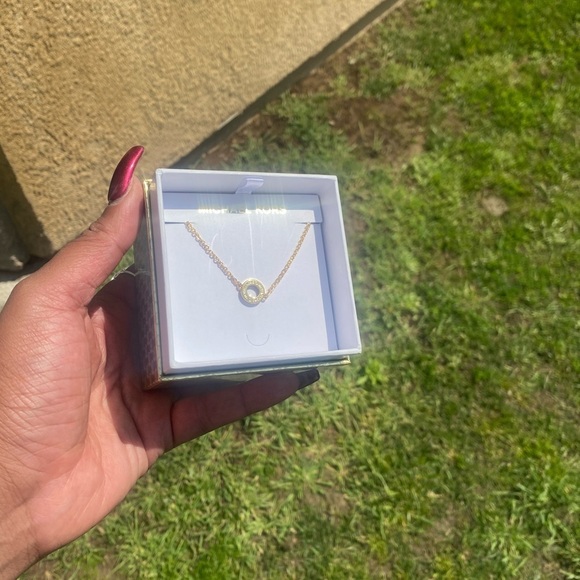 MICHAEL KORS necklace​ - Picture 15 of 16